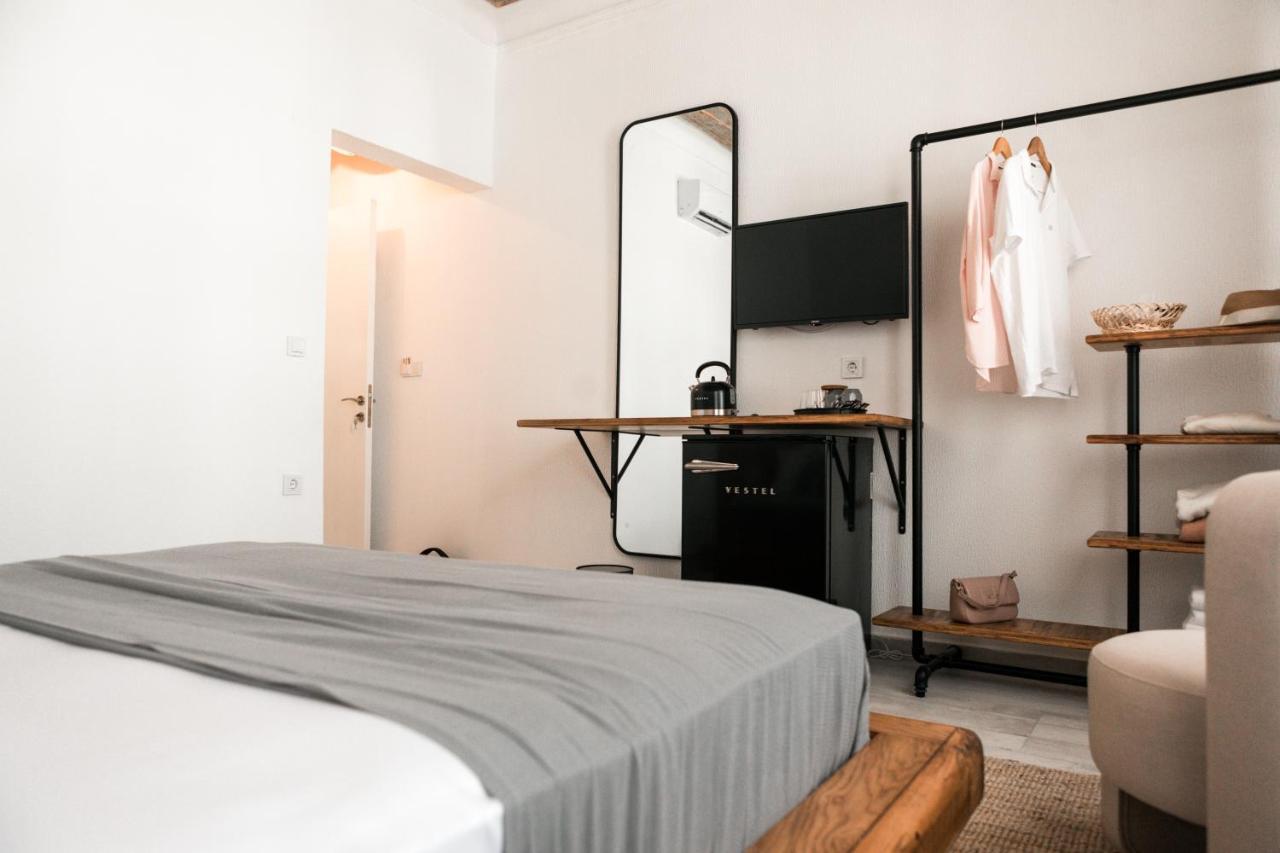 Hotel Molo Urla Extérieur photo