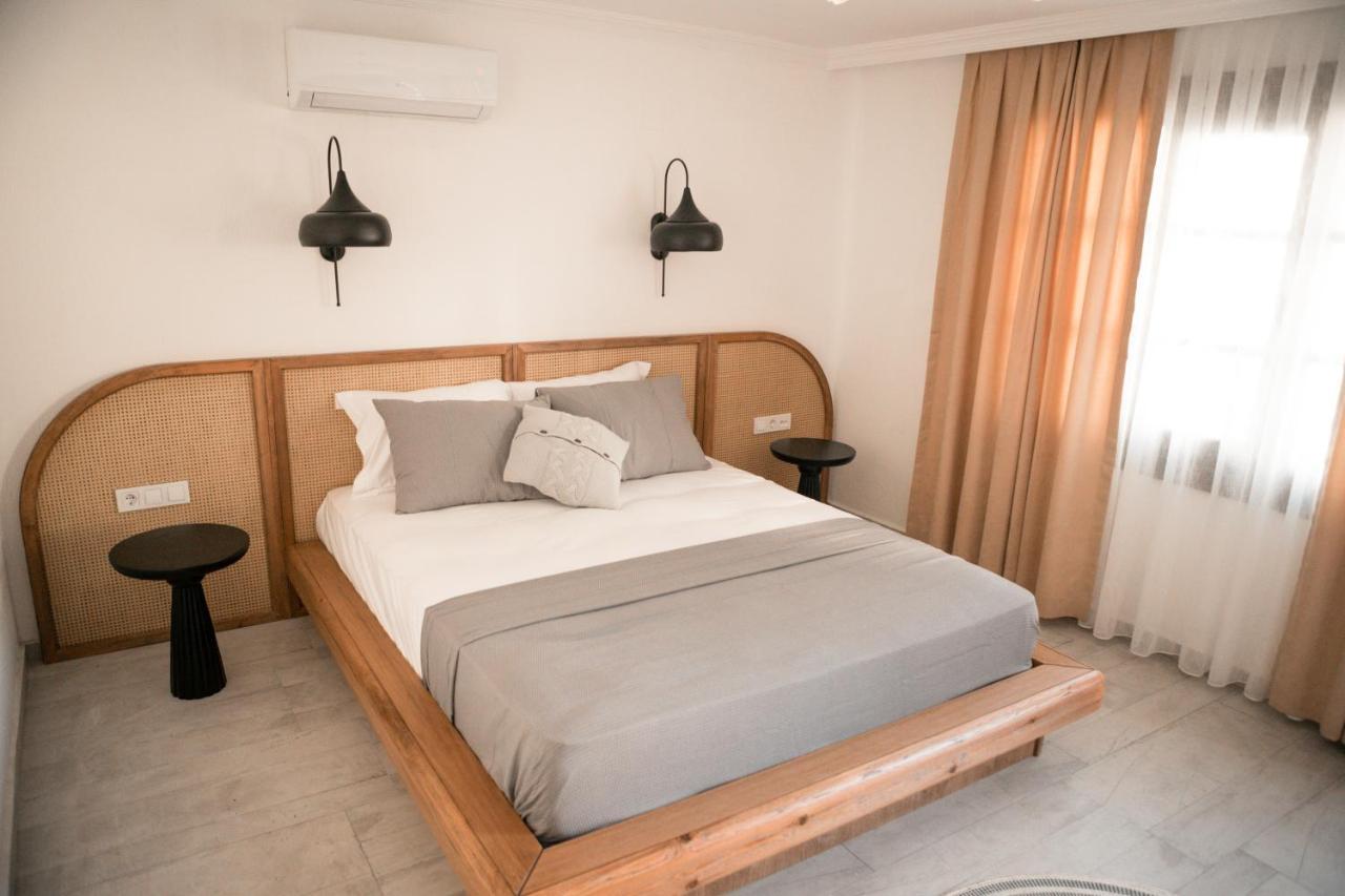 Hotel Molo Urla Extérieur photo